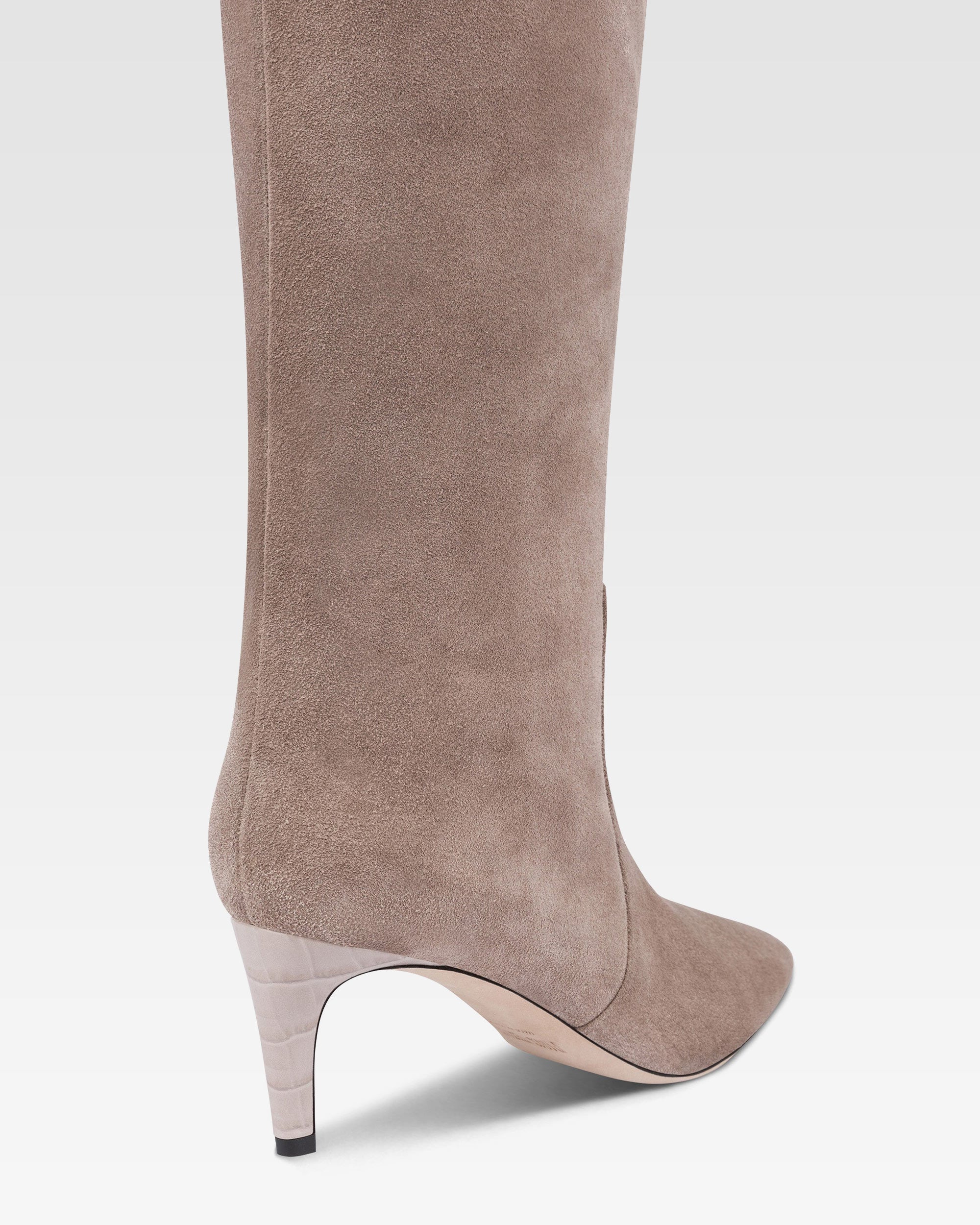 Boots in taupe calf suede leather