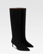 Boots in black calf suede leather