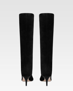 Boots in black calf suede leather