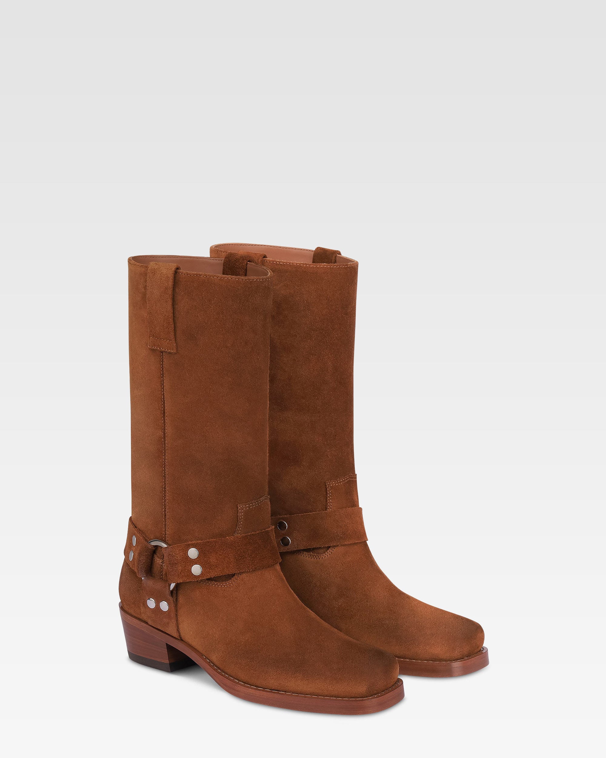 Boots in cognac calf suede leather