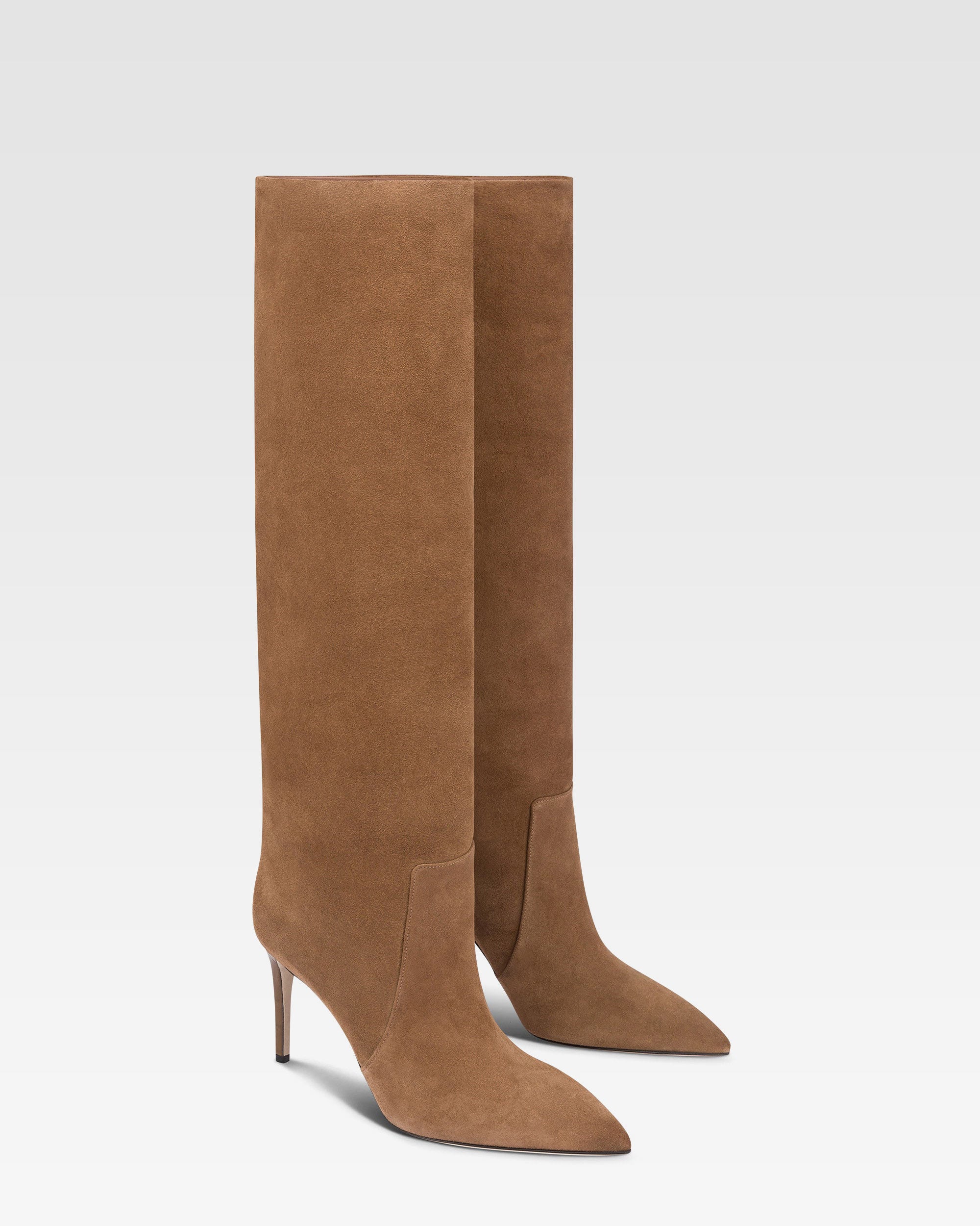 Boots in brown calf suede leather