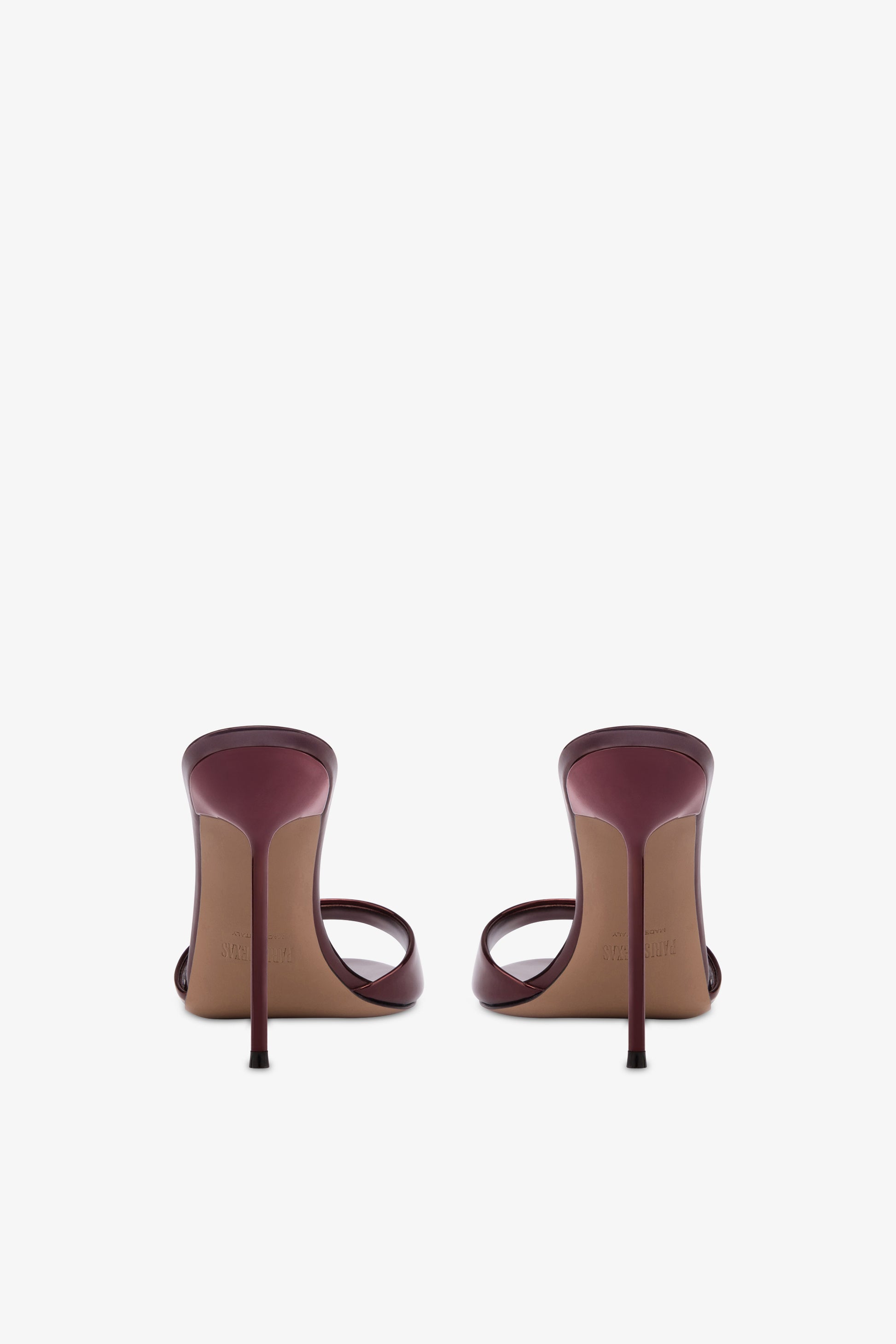 Mules in maroon mirror-effect leather