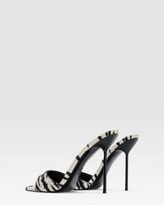 MULE DE LINO CON ESTAMPADO DE CEBRA