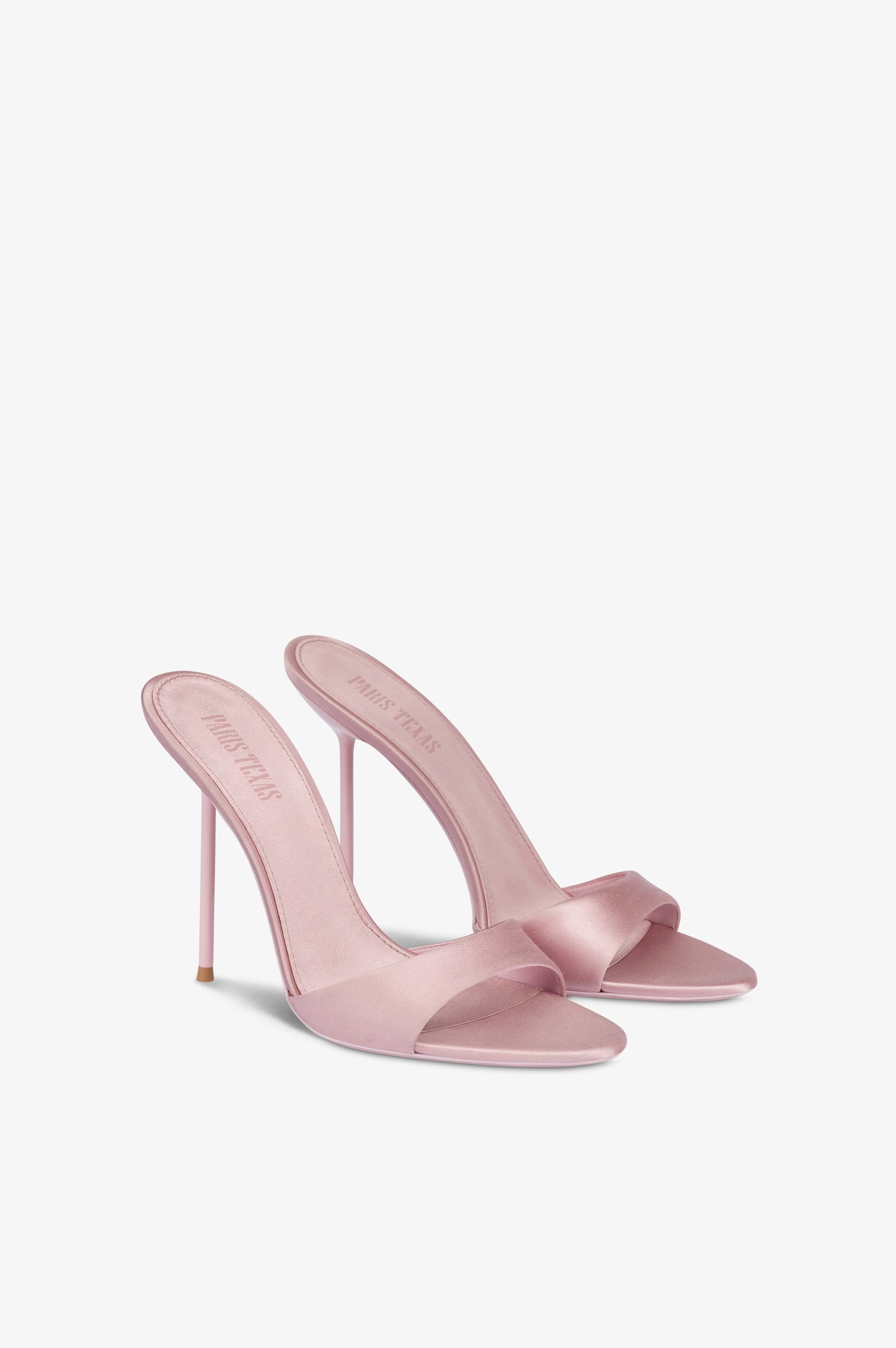 Mules in ballerina pink satin.