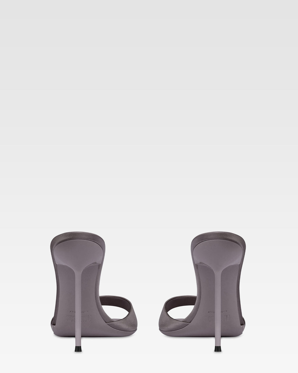Mules in grey satin.