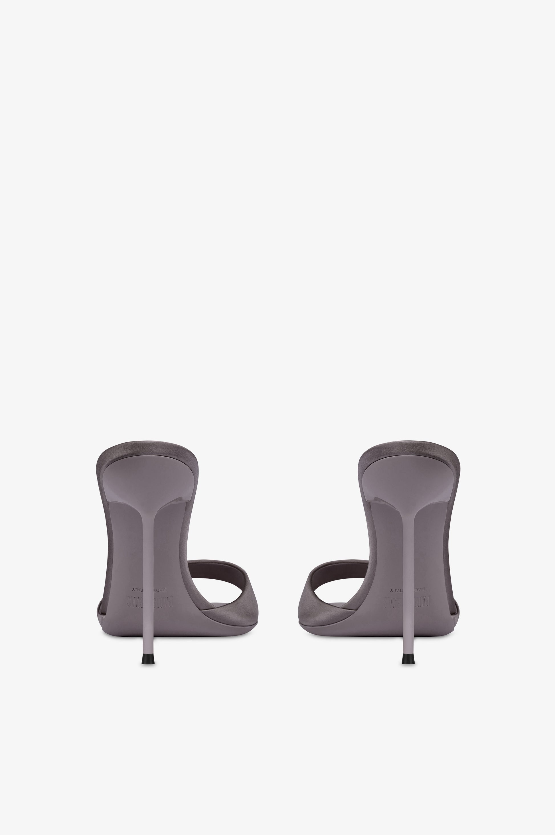 Mules in grey satin.