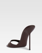 Mules in vernice ebano