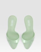 Mule de piel de charol