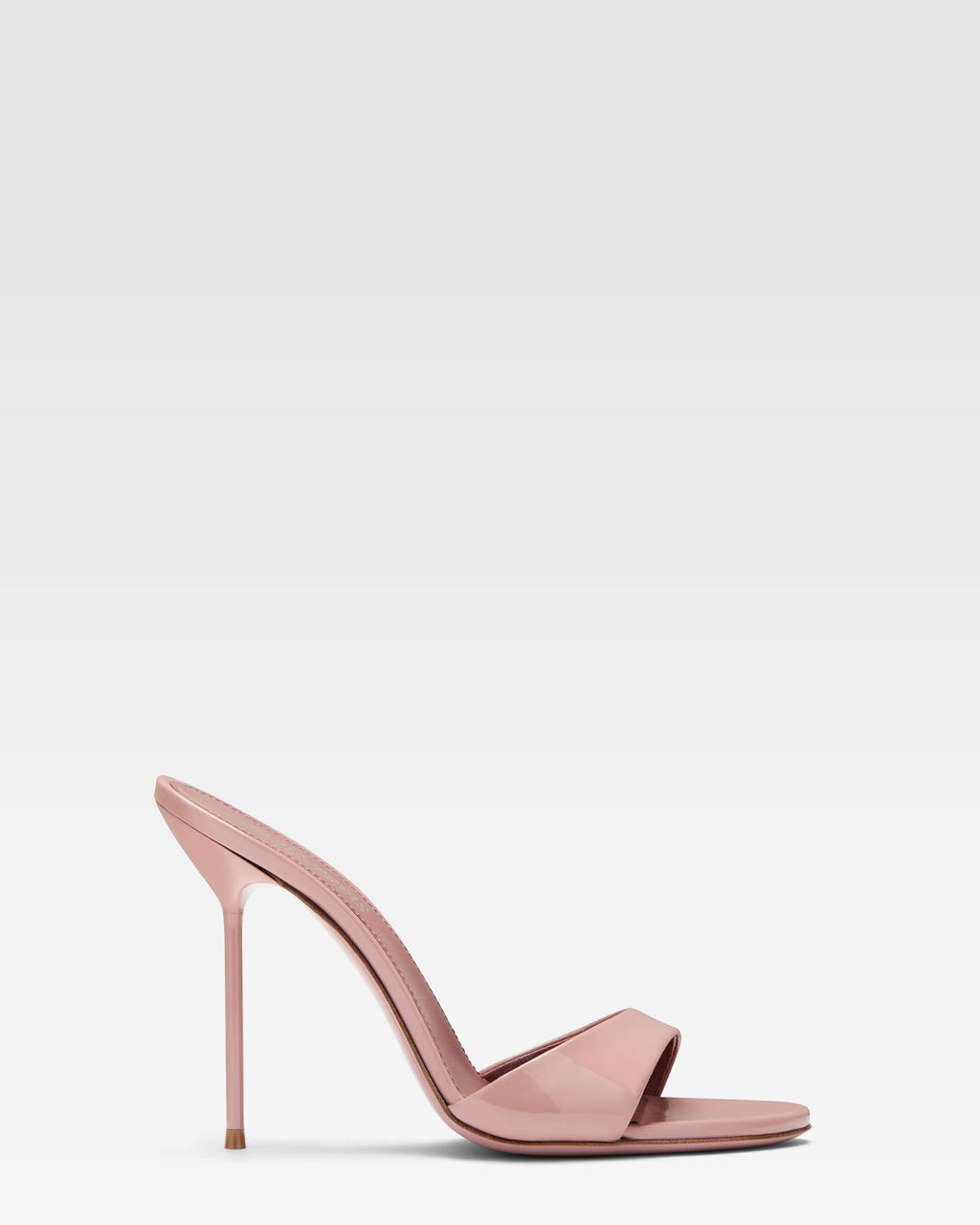 Mules in vernice rosa