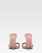 Mules in vernice rosa