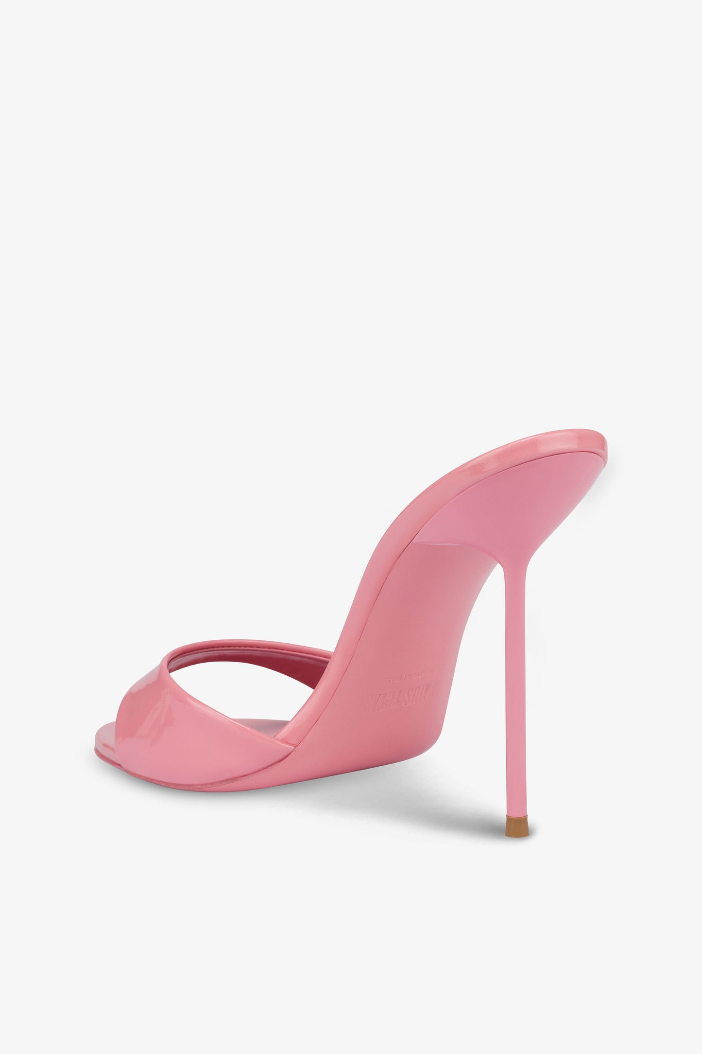 Mules in pink patent leather