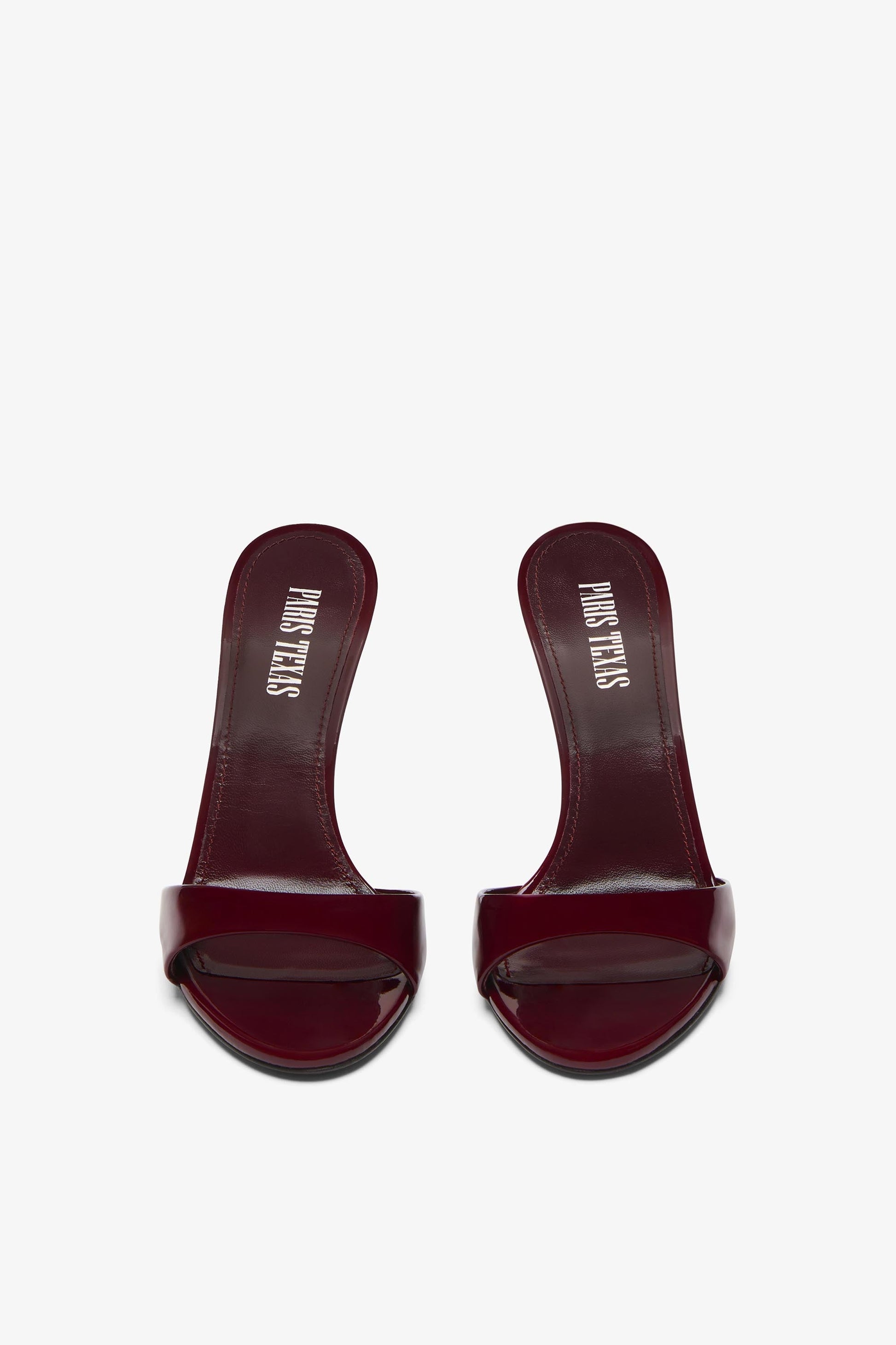 Mules en cuir verni rouge noir