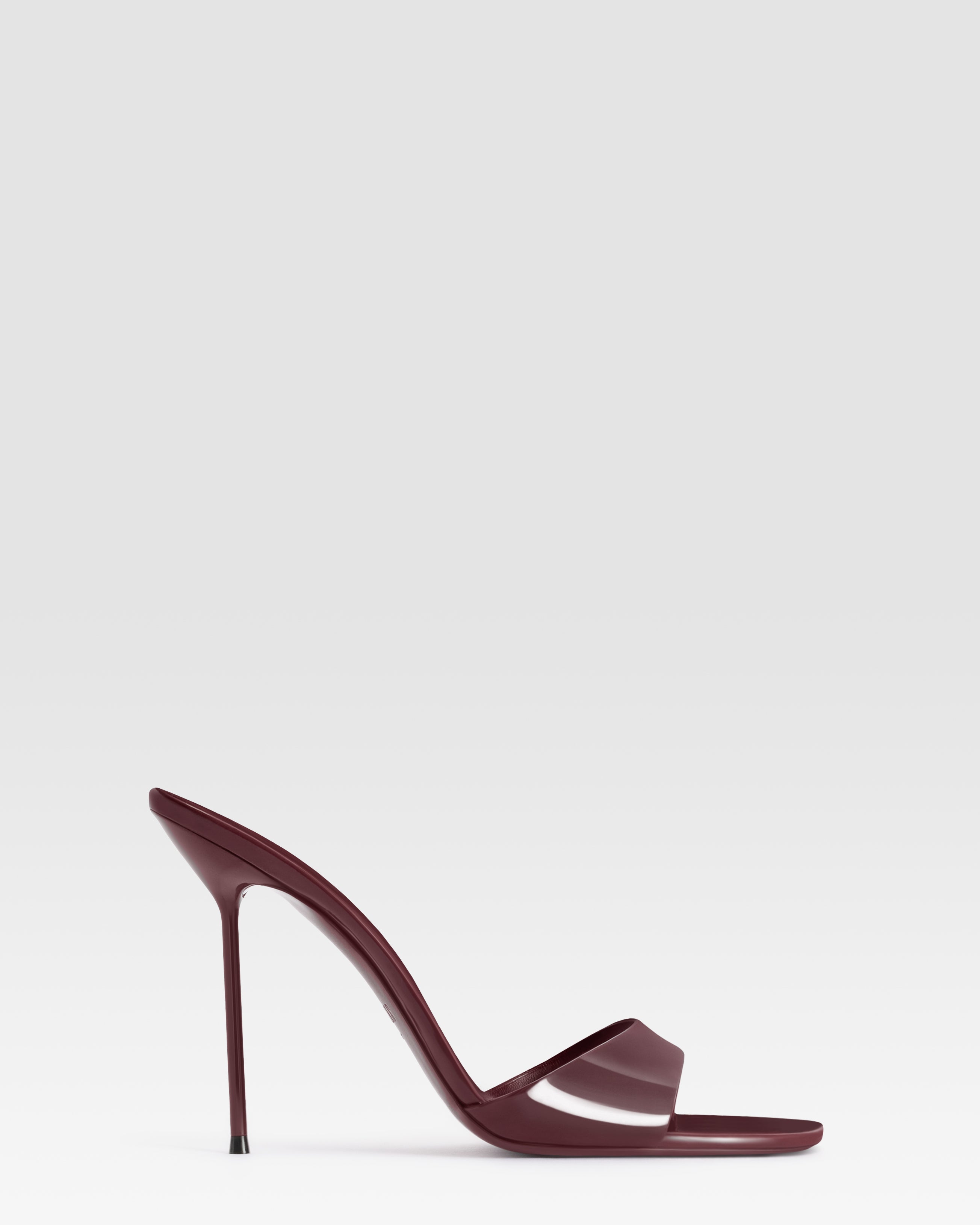 PATENT LEATHER MULE