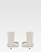 Mules in vernice grigia