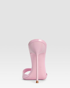 Mules in petal pink patent leather