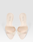 Mules in ivory patent leather
