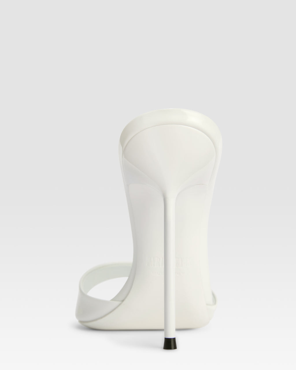 Mules in optic white patent leather