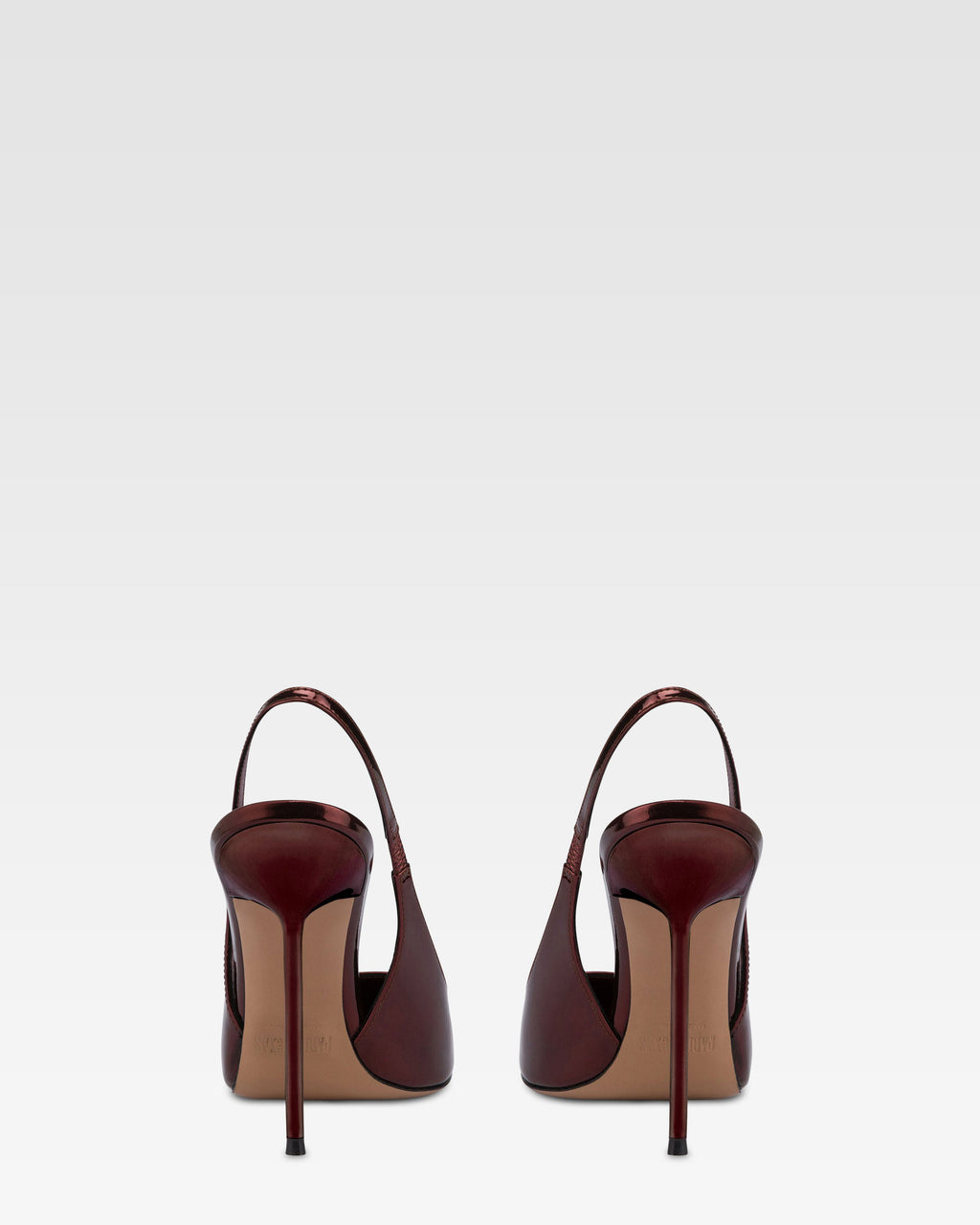 Slingbacks in maroon mirror-effect leather