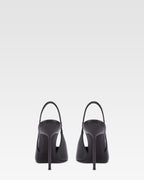 Slingback a punta in morbida pelle nappata nera