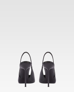 Slingback a punta in morbida pelle nappata nera