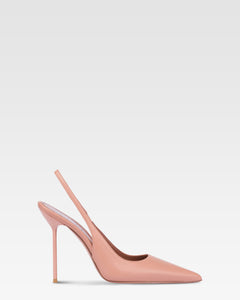 Sharp, pointed slingbacks in smooth romance leather