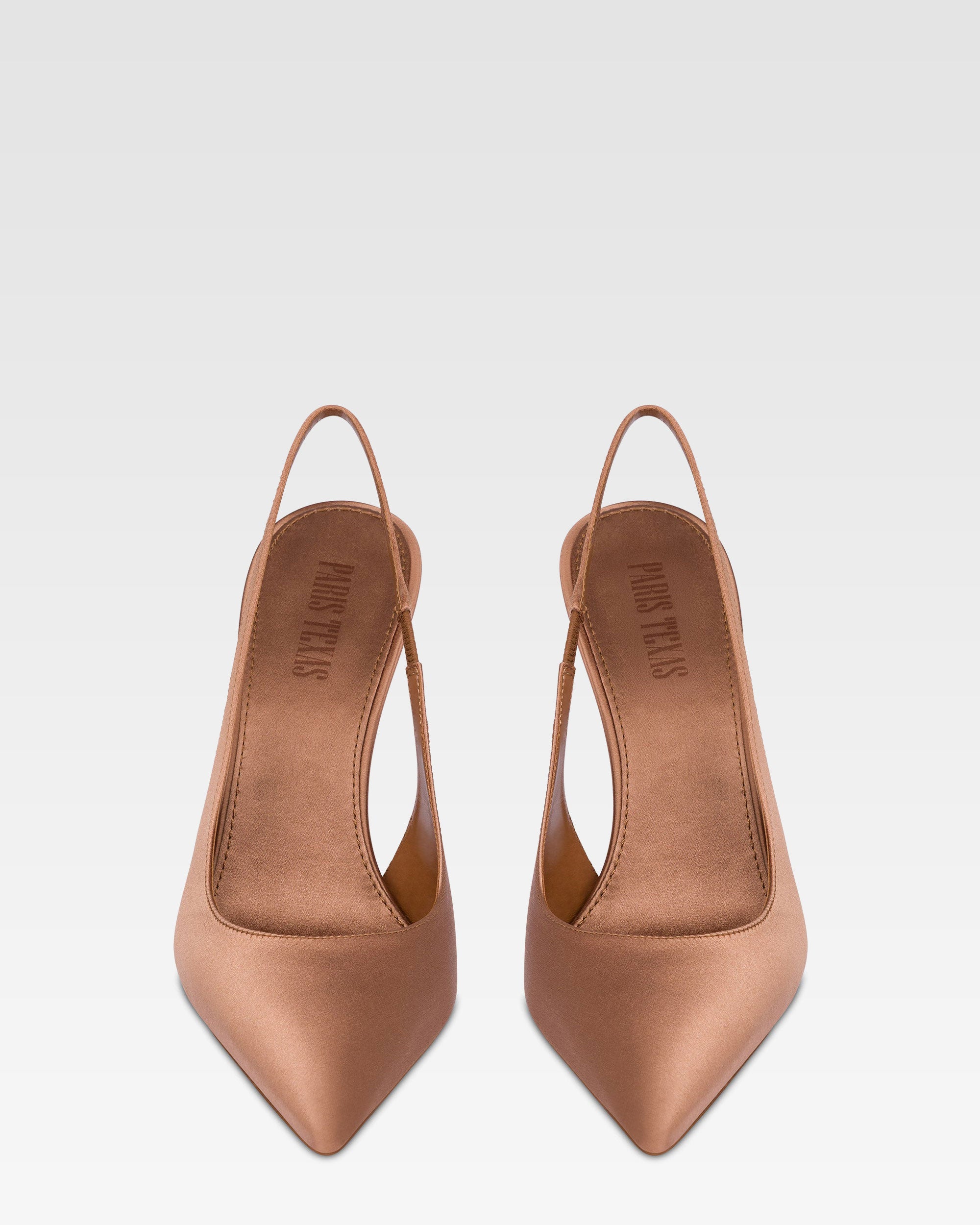 Slingbacks in caramel satin.