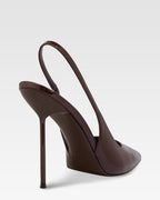 Slingbacks in chocolate patent leather