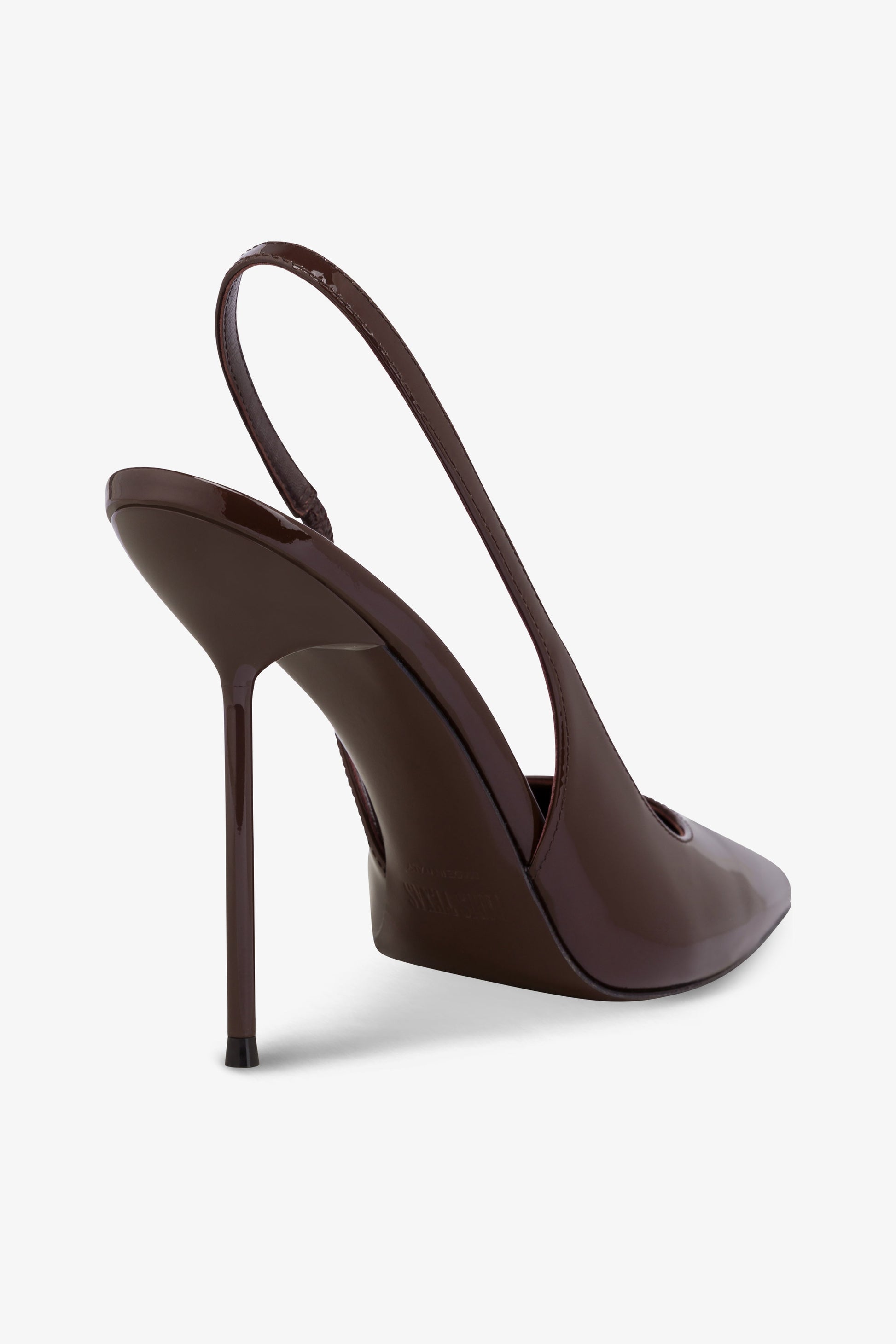 Slingbacks in chocolate patent leather