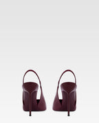 Slingback in vernice