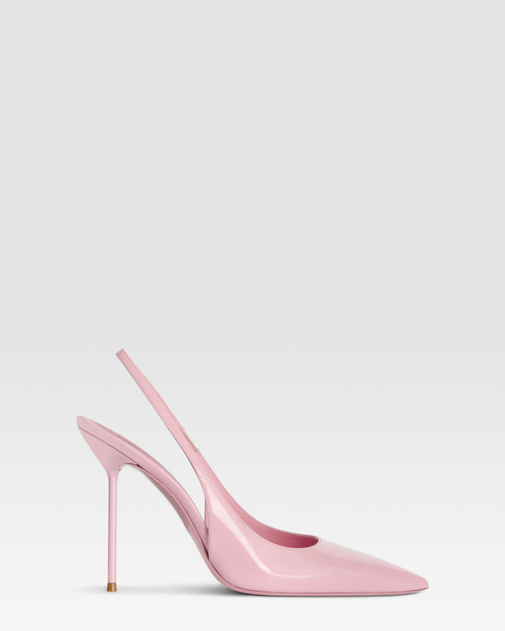 Slingbacks in petal pink patent leather