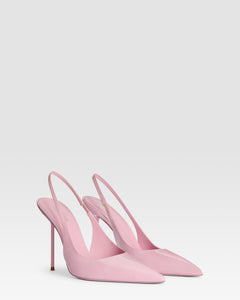 Slingbacks in petal pink patent leather