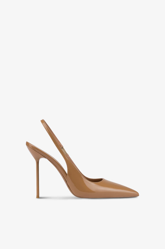 Slingbacks in caramel patent leather