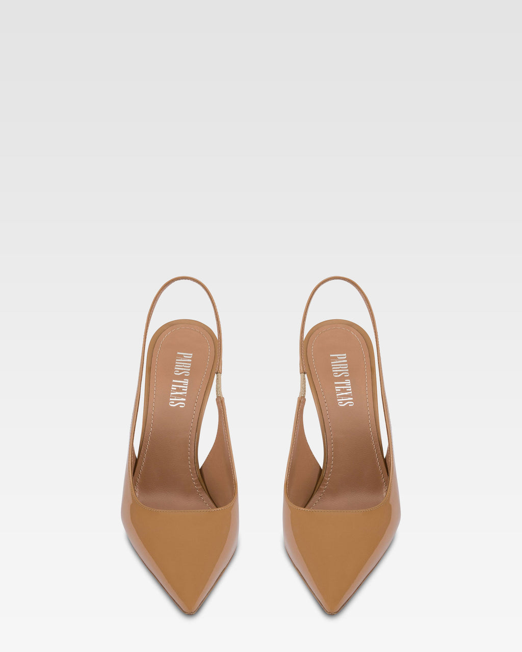 Slingbacks in caramel patent leather