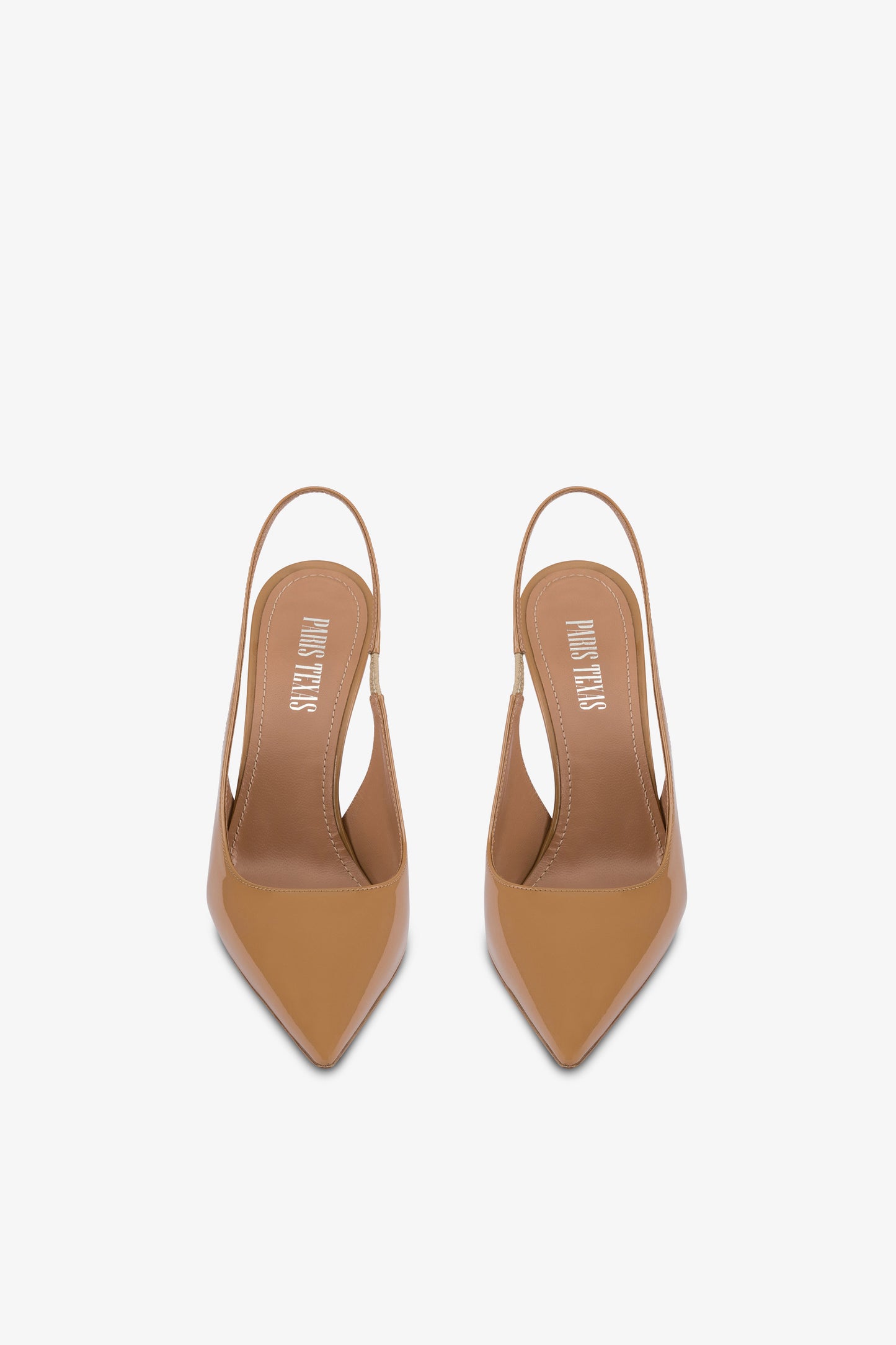 Slingbacks in caramel patent leather