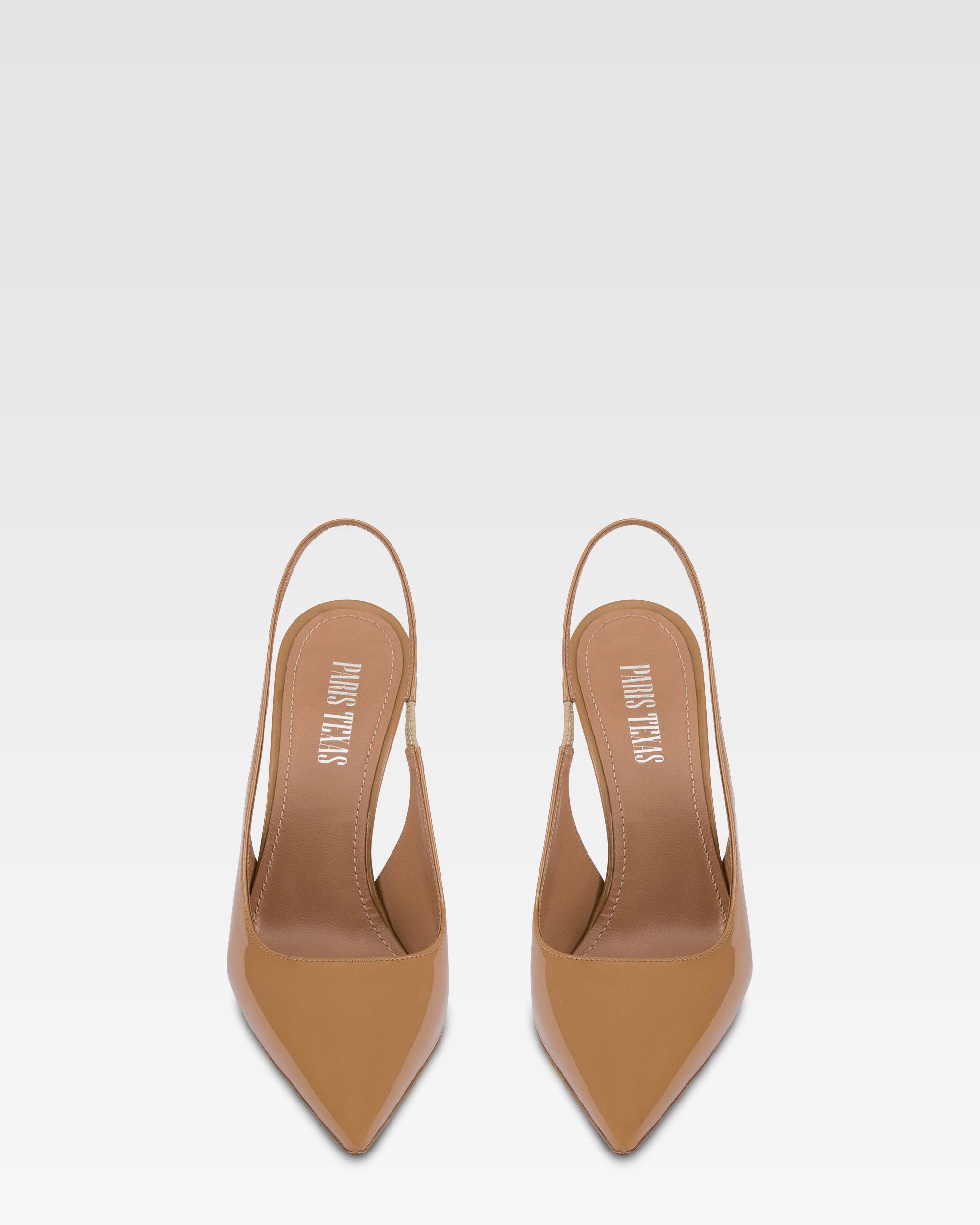 Slingbacks in caramel patent leather