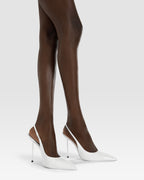 Escarpins a bride arriere en cuir verni blanc optique