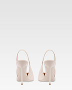 Slingbacks in ivory patent leather