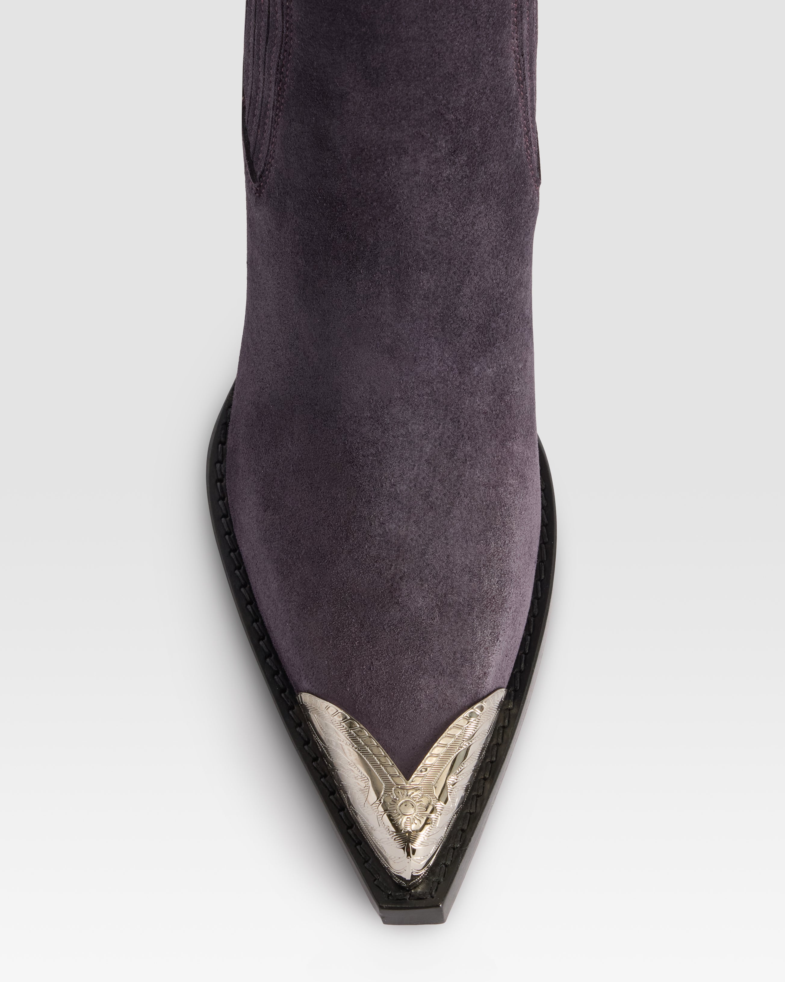 BOTIN ESTILO WESTERN DE ANTE CON PUNTERA METALICA