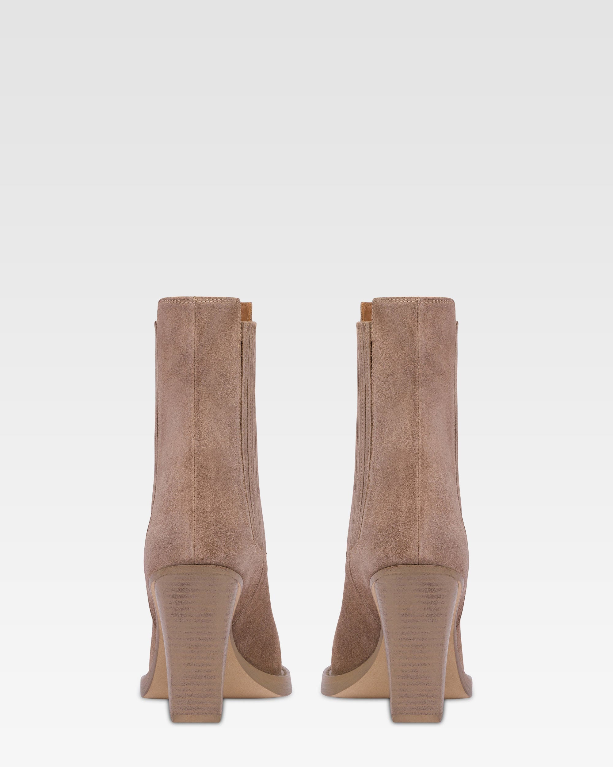 Bottines pointues en daim koala lisse