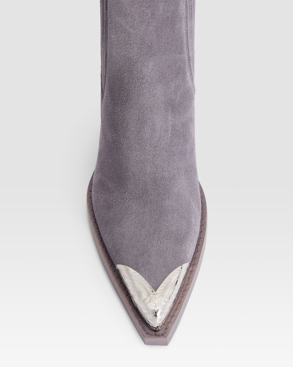 Slingbacks in denim-colored calf suede leather