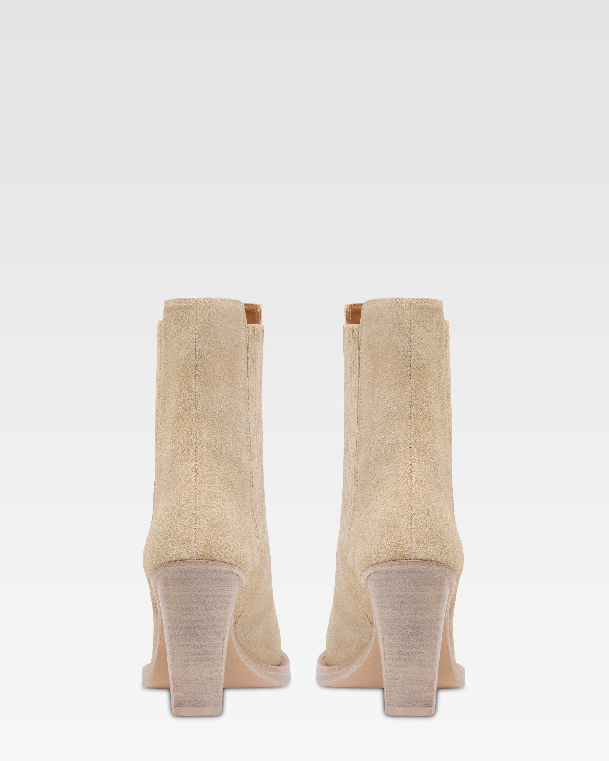 Boots in Angora suede leather