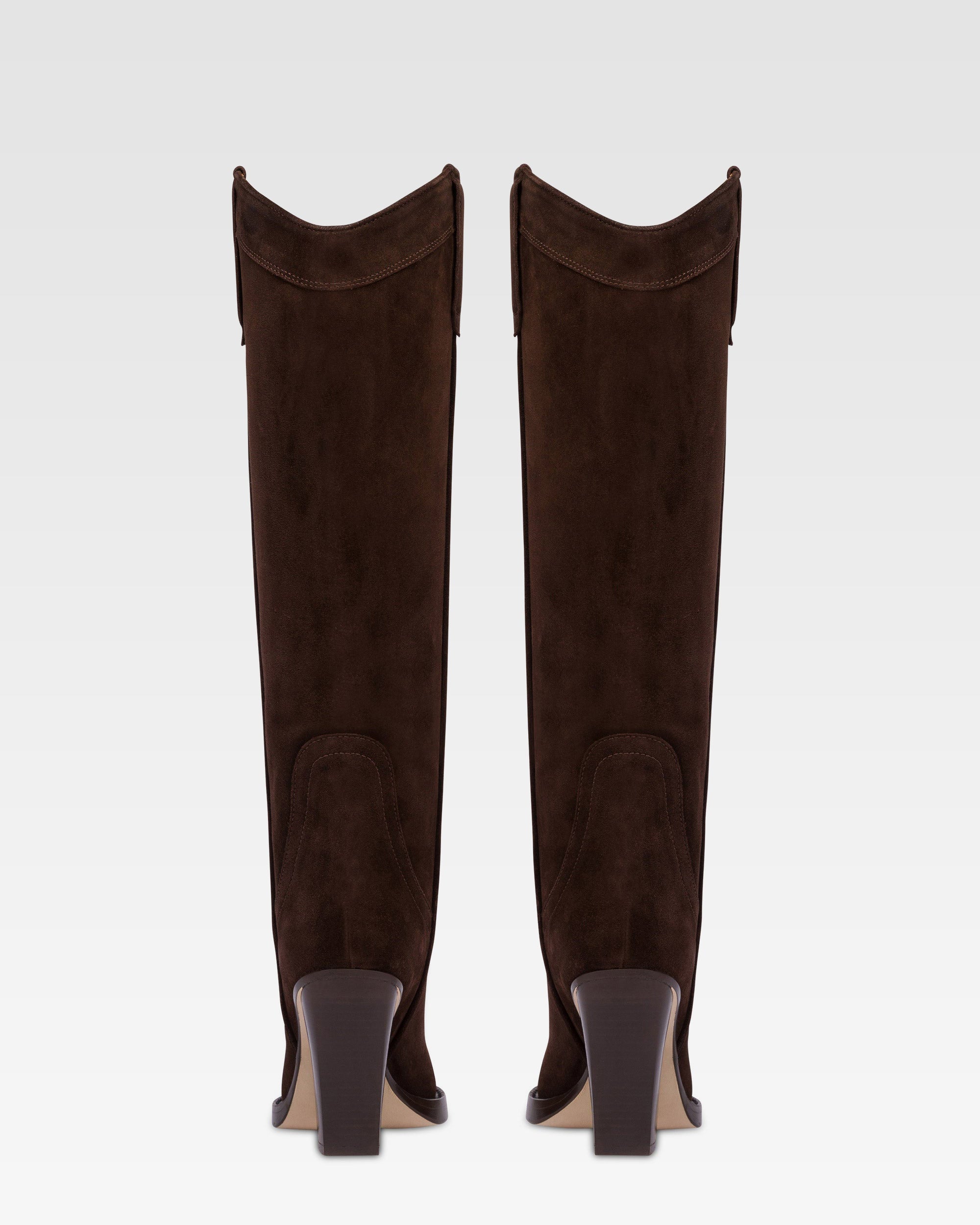 Pointed knee-high boots in smooth pepper suede leather