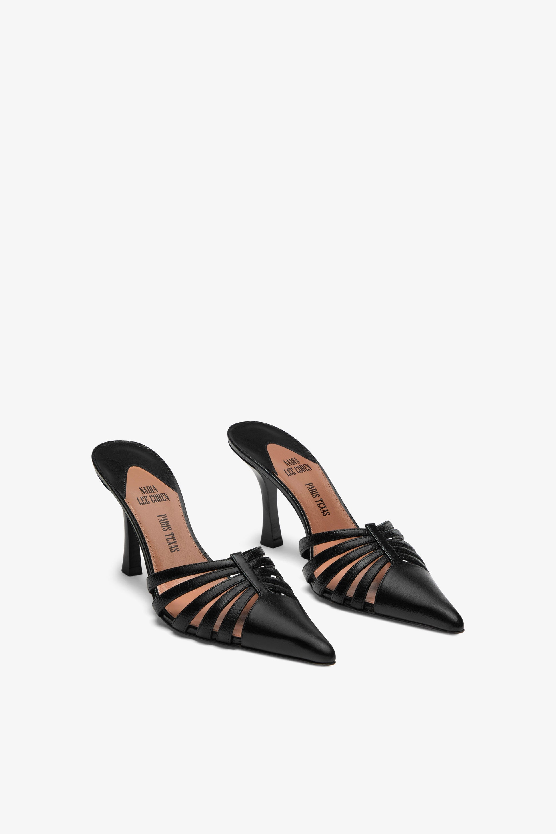 Mule en cuir noir a decoupes