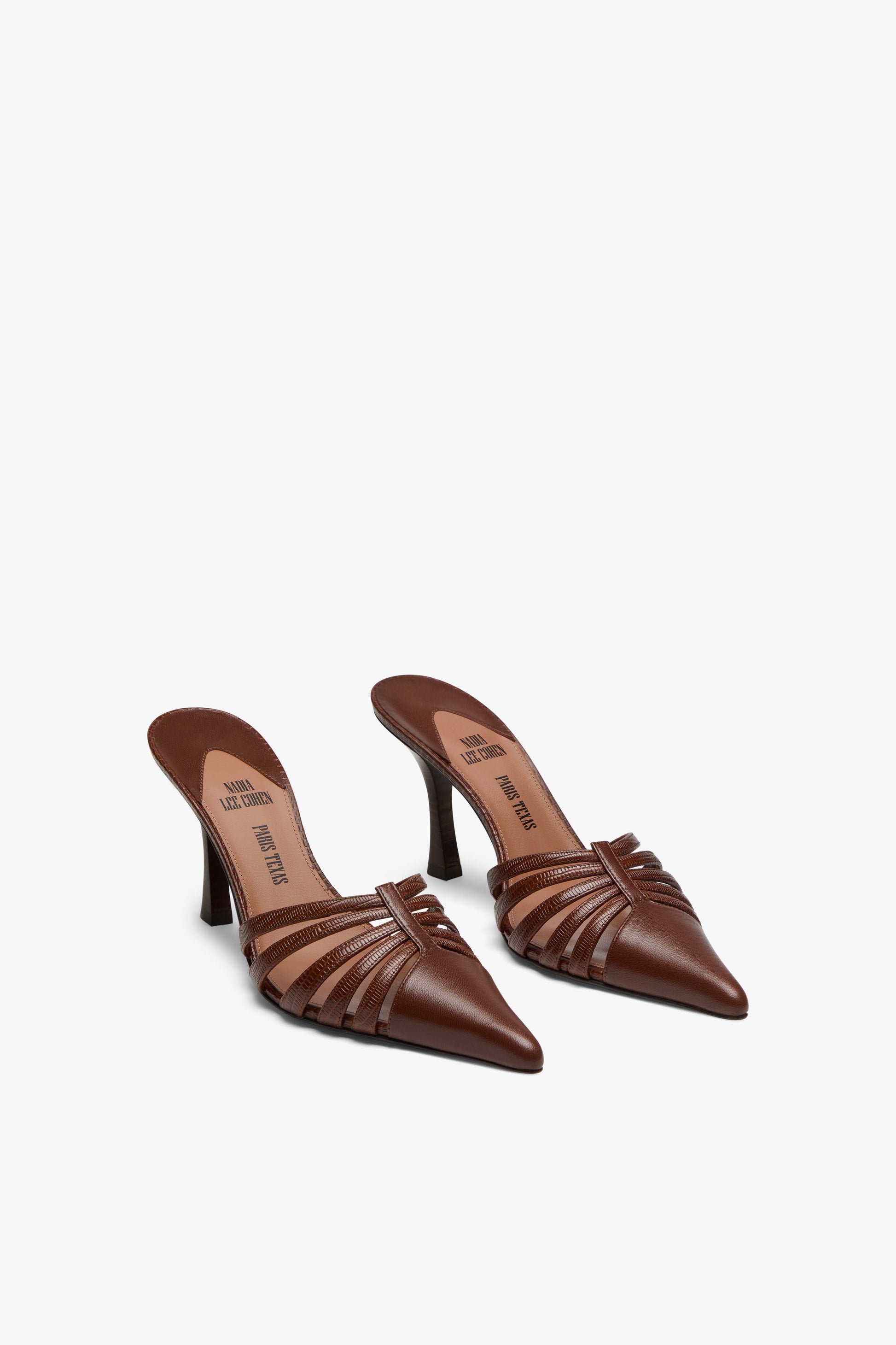 Mule en cuir marron a decoupes