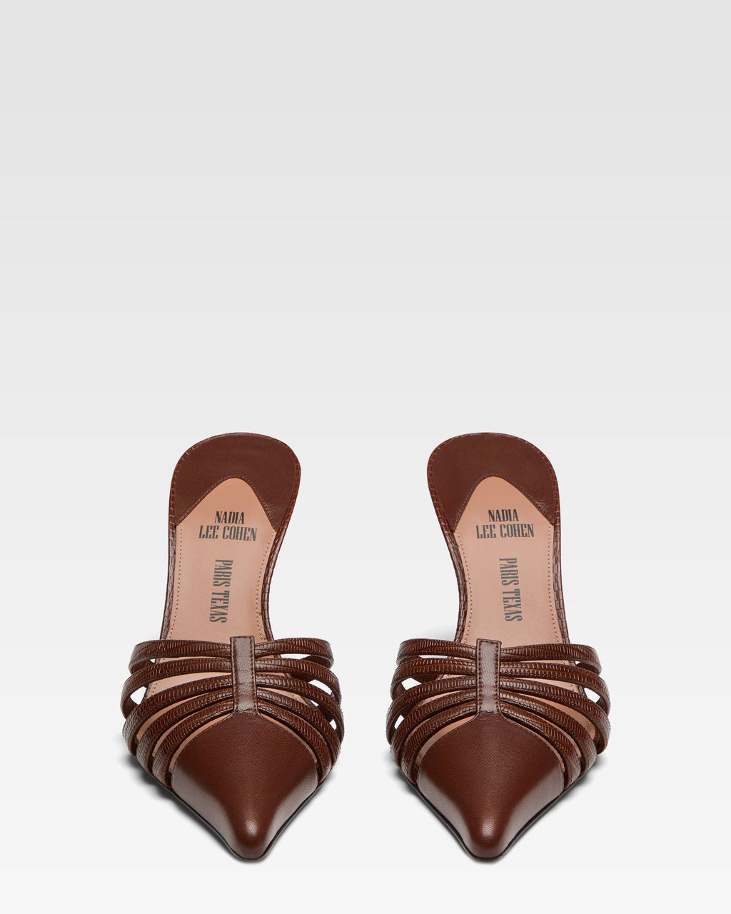 Mule in pelle marrone a ragnetto